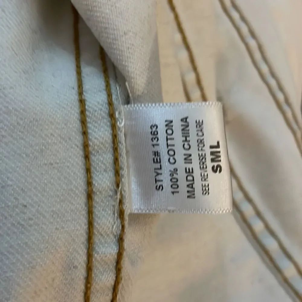 CARMAR Light Denim Distressed Jacket |Size: Small| - Picture 10 of 11